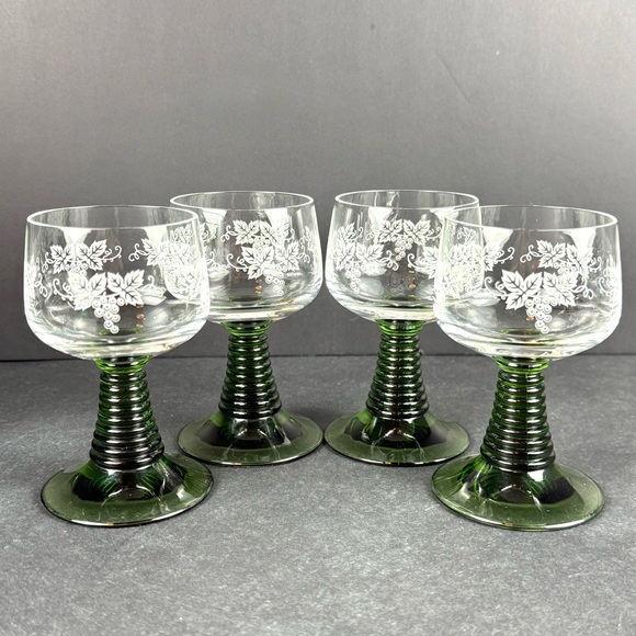 Vintage Green Beehive Stemmed Roemer Etched Grape Cordial 4 Oz Glasses. Set Of 4 - Picture 11 of 13